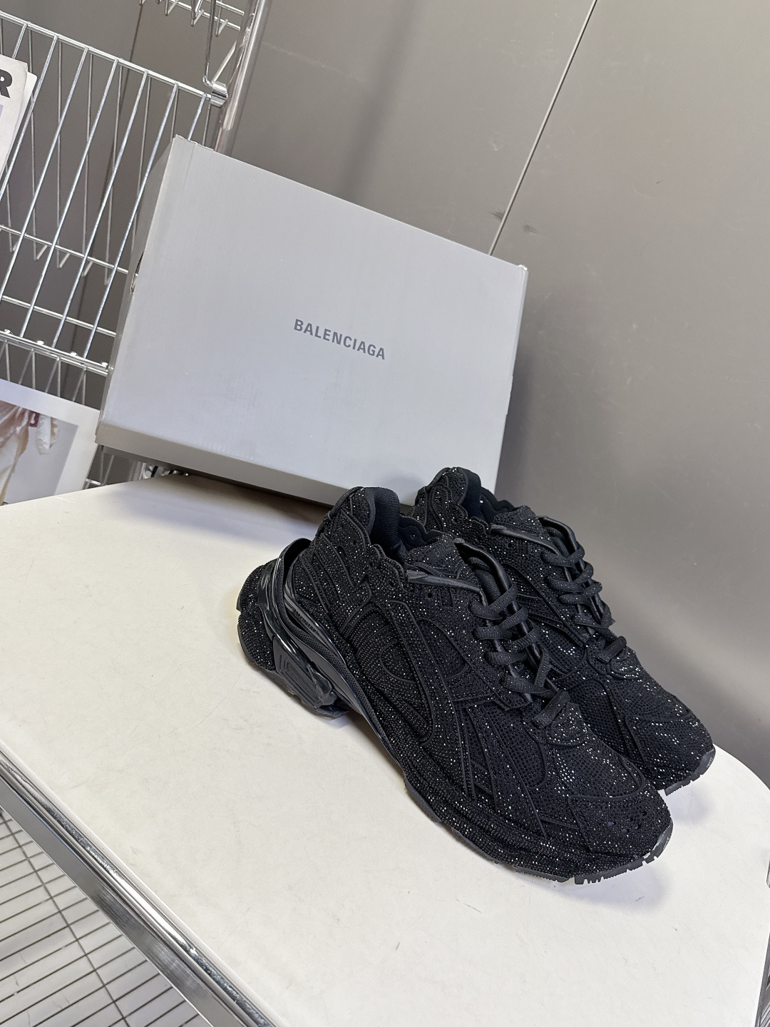 Balenciaga Balenciaga巴黎世家runner最新 水钻运动鞋