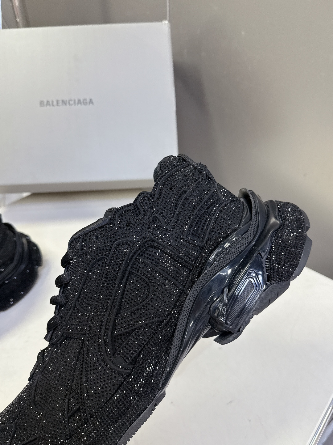 Balenciaga Balenciaga巴黎世家runner最新 水钻运动鞋
