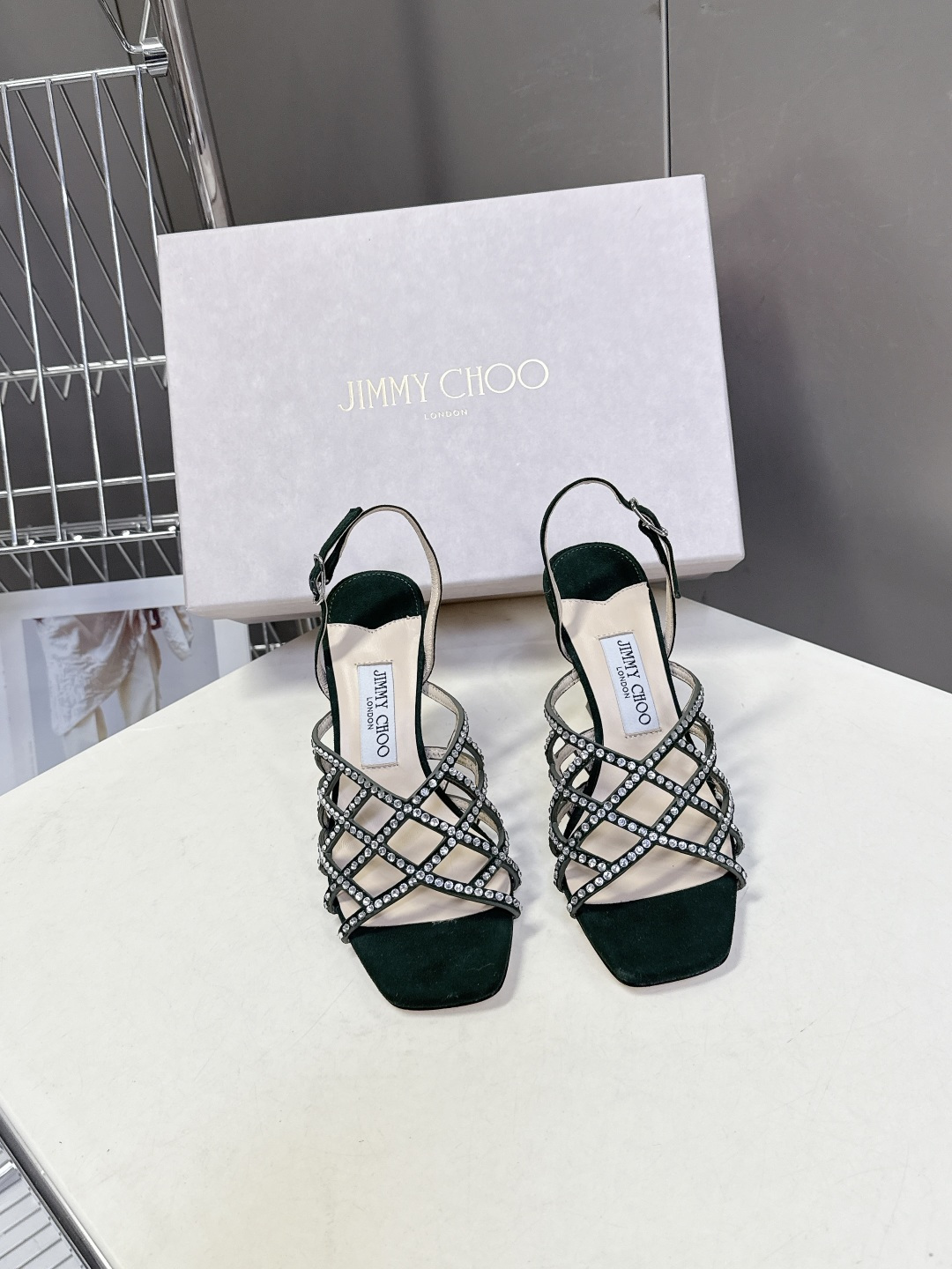 jimmy choo吉米周春夏最新款带钻时装鞋 超多明星时尚博主种草 每个女孩鞋柜都必须有一双JC时装鞋