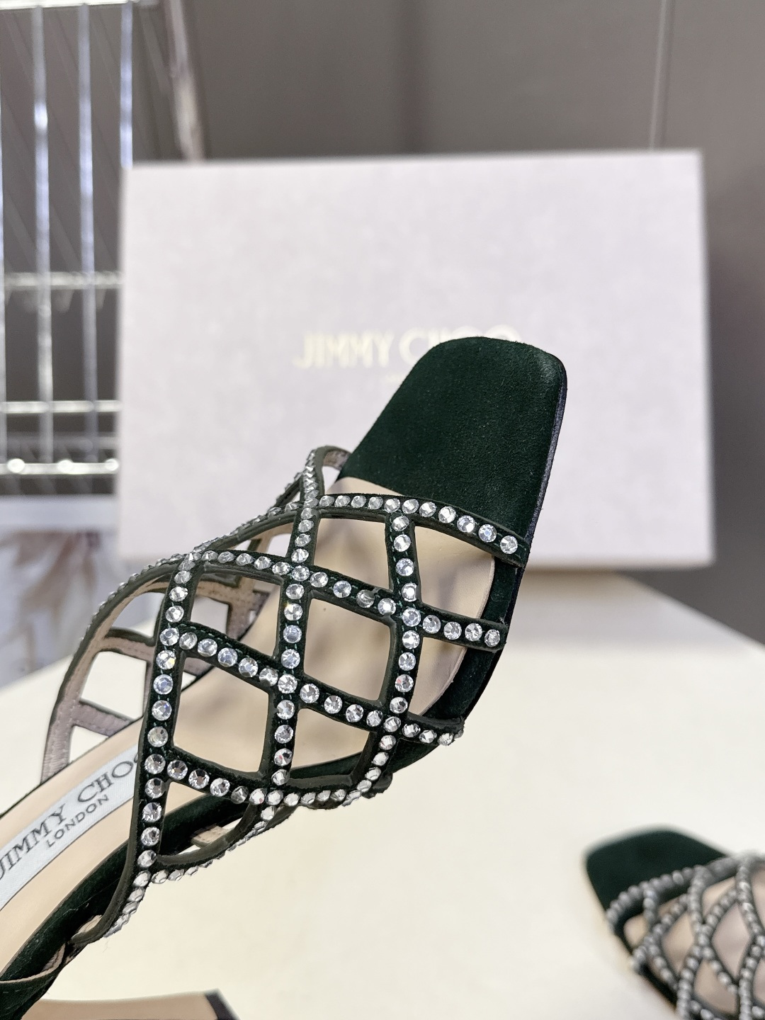 jimmy choo吉米周春夏最新款带钻时装鞋 超多明星时尚博主种草 每个女孩鞋柜都必须有一双JC时装鞋