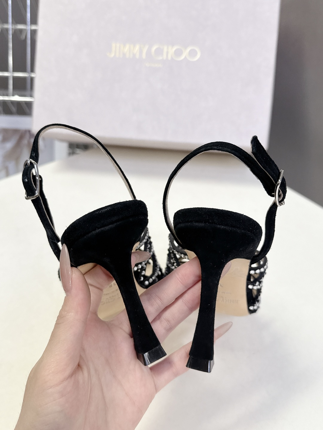 jimmy choo吉米周春夏最新款带钻时装鞋 超多明星时尚博主种草 每个女孩鞋柜都必须有一双JC时装鞋