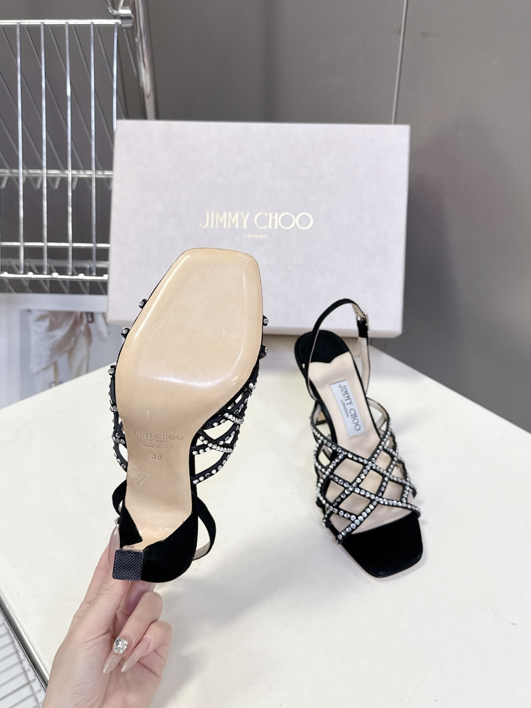 jimmy choo吉米周春夏最新款带钻时装鞋 超多明星时尚博主种草 每个女孩鞋柜都必须有一双JC时装鞋