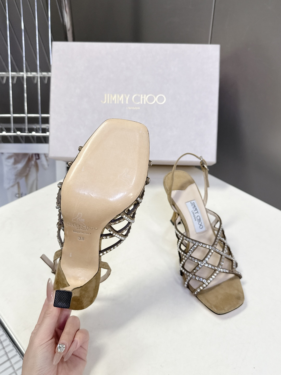 jimmy choo吉米周春夏最新款带钻时装鞋 超多明星时尚博主种草 每个女孩鞋柜都必须有一双JC时装鞋