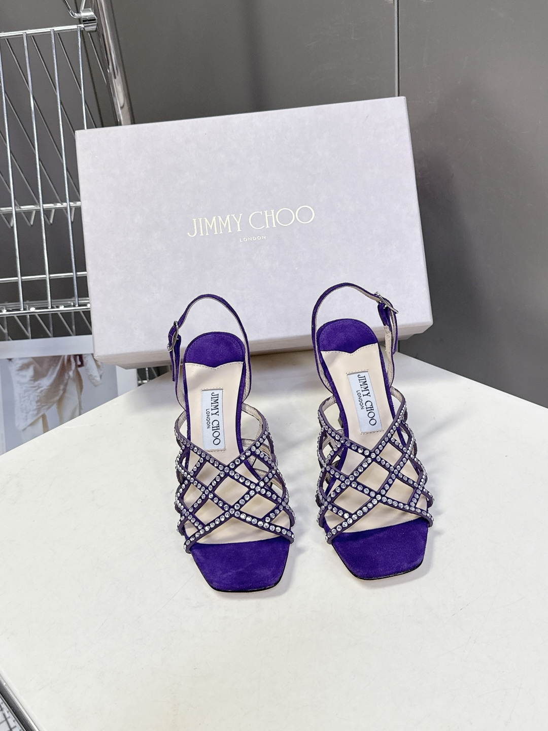 jimmy choo吉米周春夏最新款带钻时装鞋 超多明星时尚博主种草 每个女孩鞋柜都必须有一双JC时装鞋