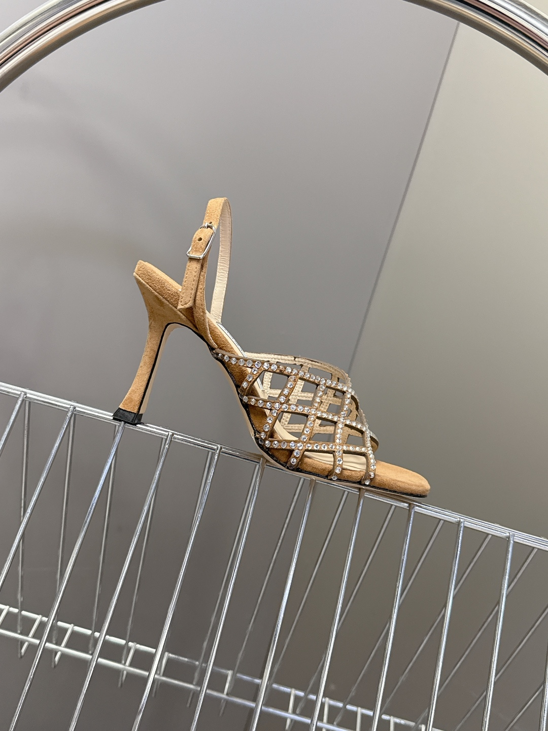 jimmy choo吉米周春夏最新款带钻时装鞋 超多明星时尚博主种草 每个女孩鞋柜都必须有一双JC时装鞋