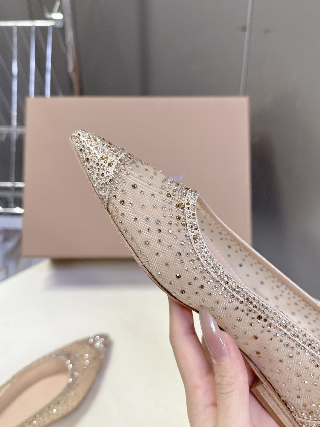 吉安维托·罗西Gianvito rossi 春夏最新款水晶鞋 仙女鞋 超多明星网红种草 鞋面进口高透气网