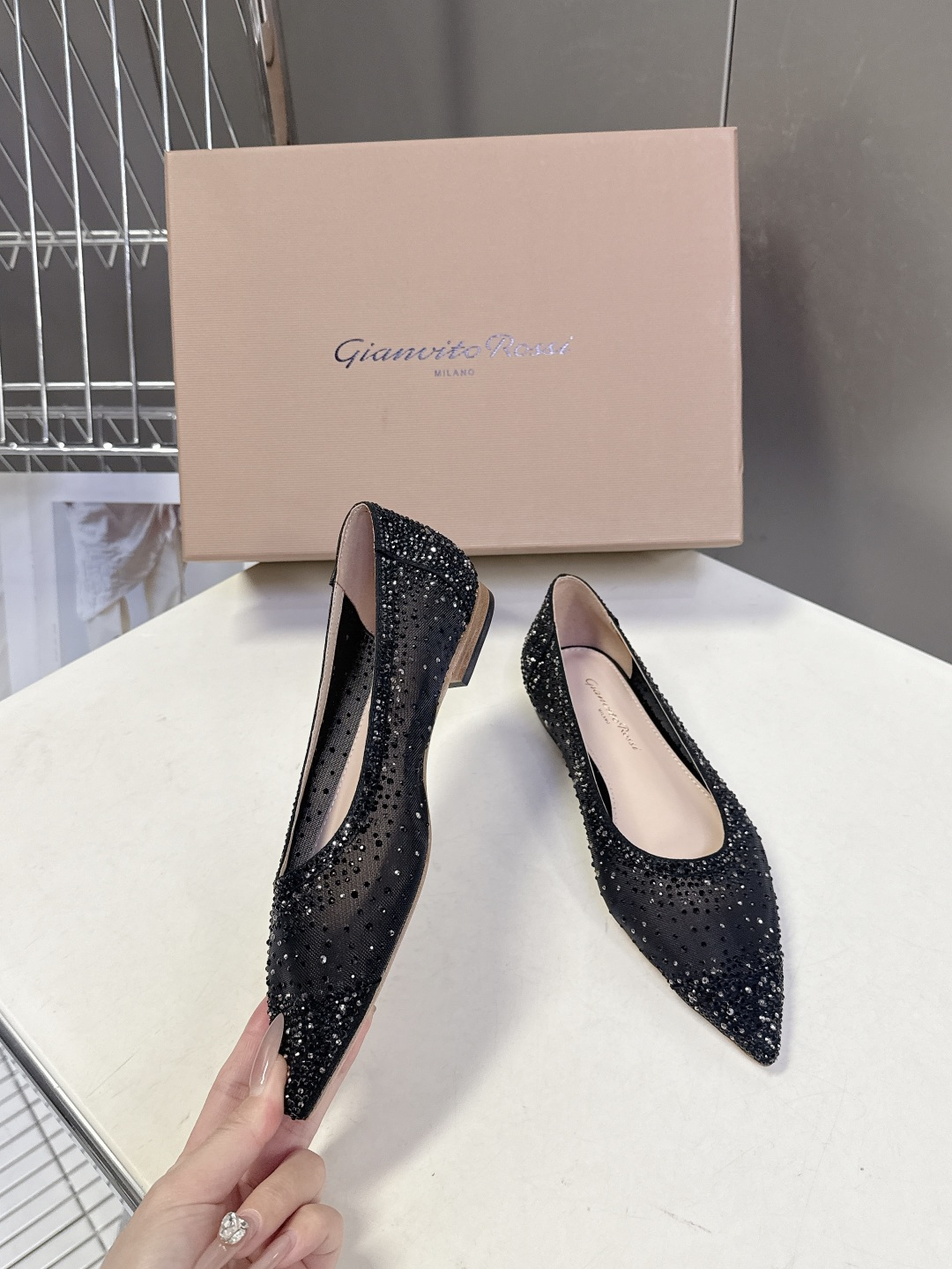 吉安维托·罗西Gianvito rossi 春夏最新款水晶鞋 仙女鞋 超多明星网红种草 鞋面进口高透气网