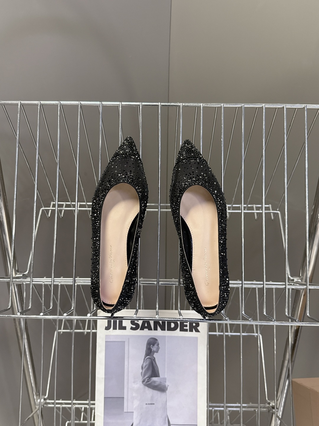 吉安维托·罗西Gianvito rossi 春夏最新款水晶鞋 仙女鞋 超多明星网红种草 鞋面进口高透气网