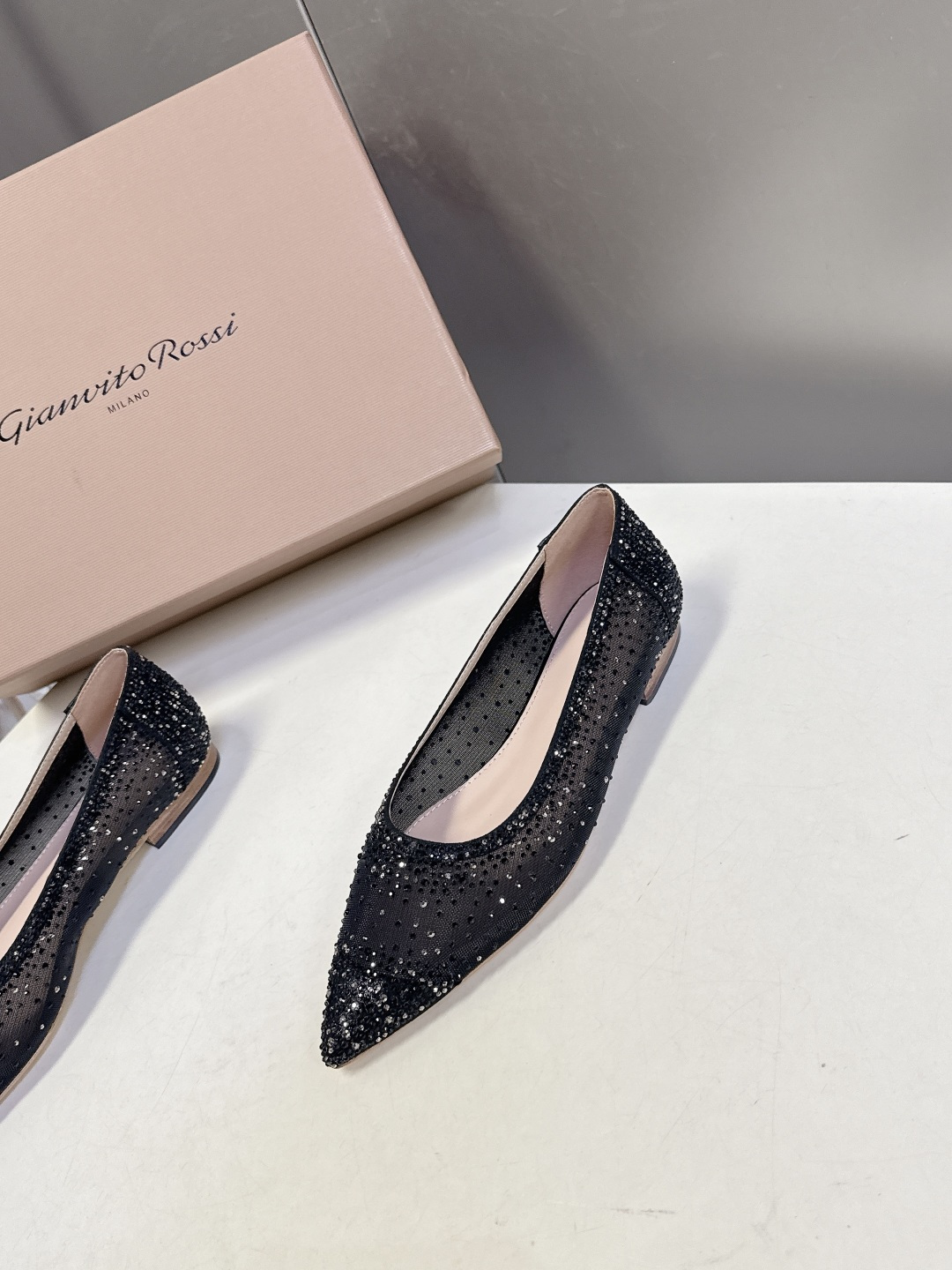 吉安维托·罗西Gianvito rossi 春夏最新款水晶鞋 仙女鞋 超多明星网红种草 鞋面进口高透气网