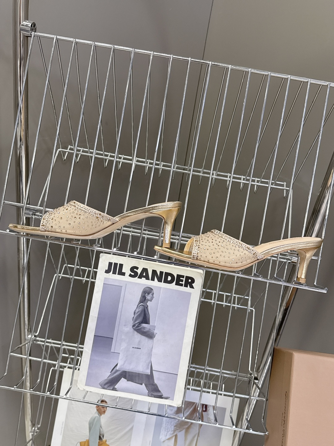 吉安维托·罗西Gianvito rossi 春夏最新款水晶鞋 仙女鞋 超多明星网红种草 鞋面进口高透气网