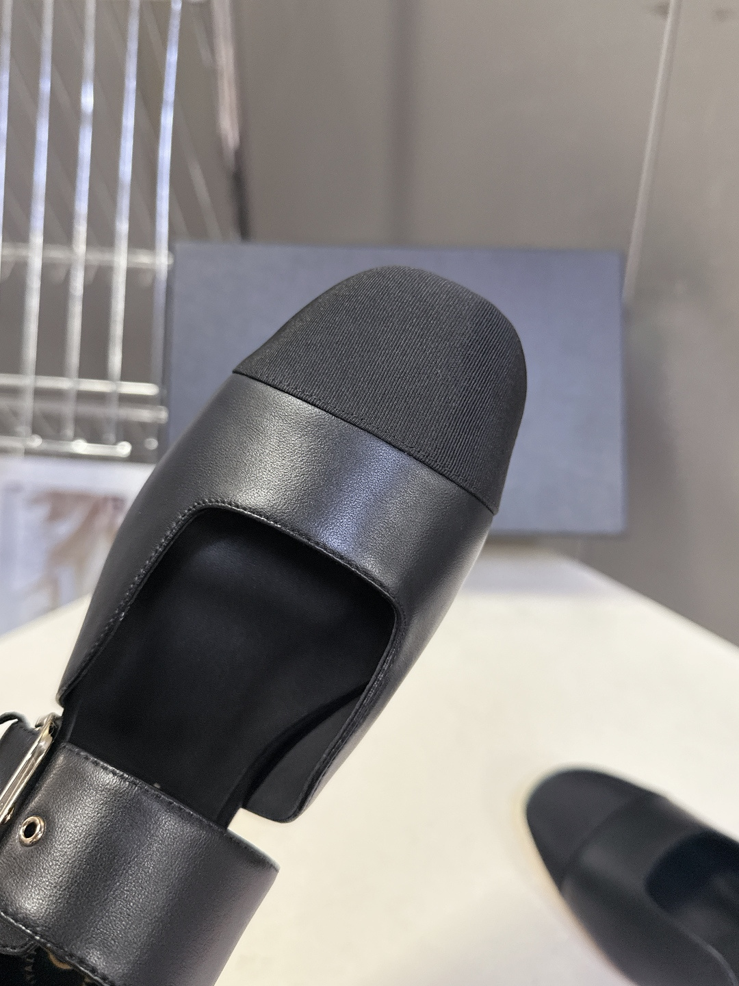 CHANEL香奈儿26C春夏最新款玛丽珍鞋 超多网红时尚博主种草 高级感舒适，配女神们的半身裙 经典的小