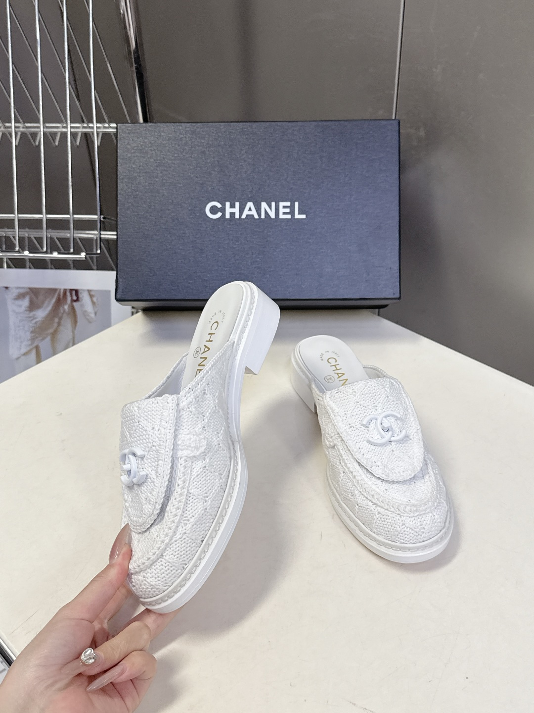 CHANEL香奈儿2026春夏新品双C半拖 超多明星时尚博主种草 夏天必备 大爆款‼️已经被它的美貌折服