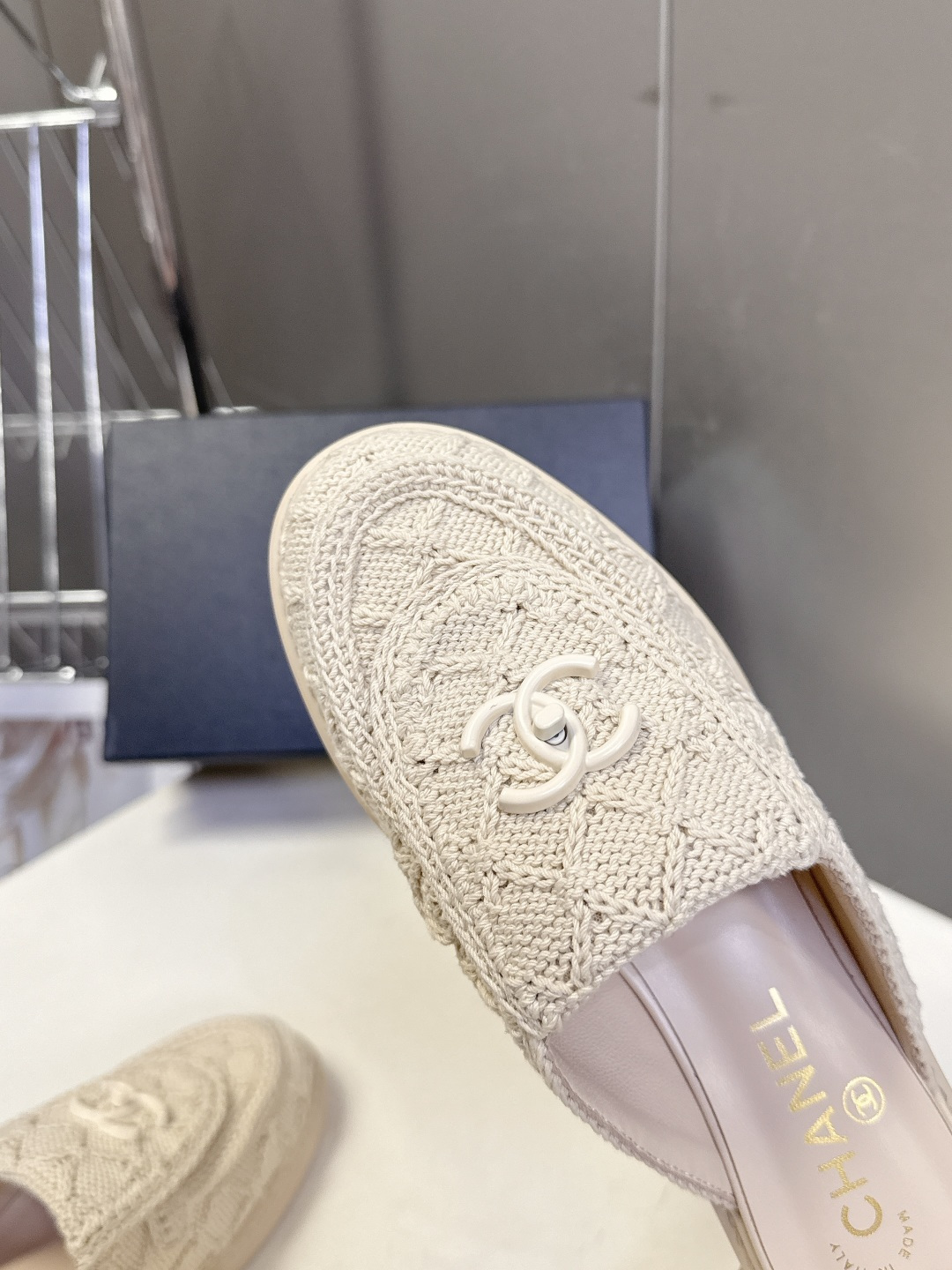 CHANEL香奈儿2026春夏新品双C半拖 超多明星时尚博主种草 夏天必备 大爆款‼️已经被它的美貌折服