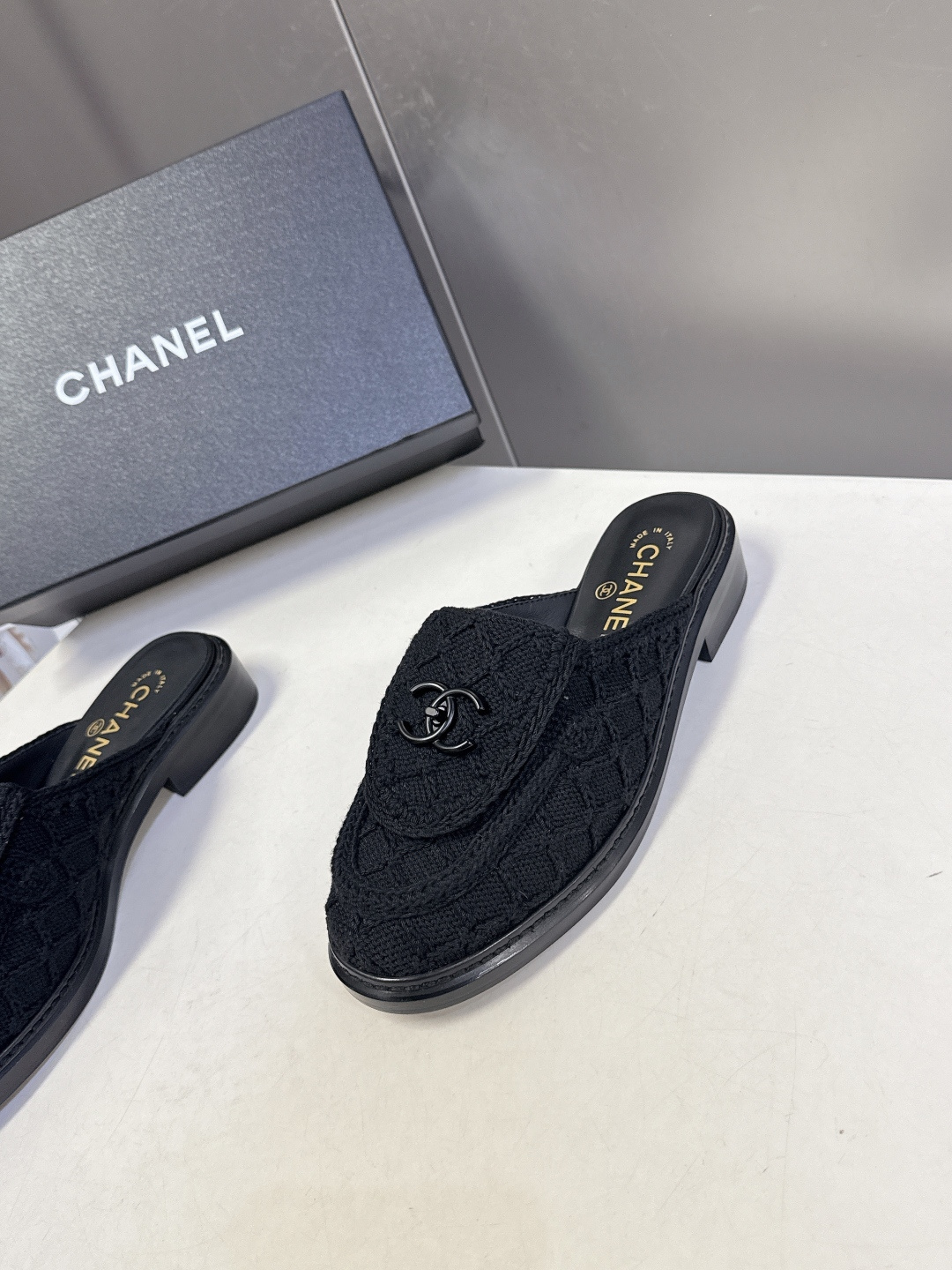 CHANEL香奈儿2026春夏新品双C半拖 超多明星时尚博主种草 夏天必备 大爆款‼️已经被它的美貌折服