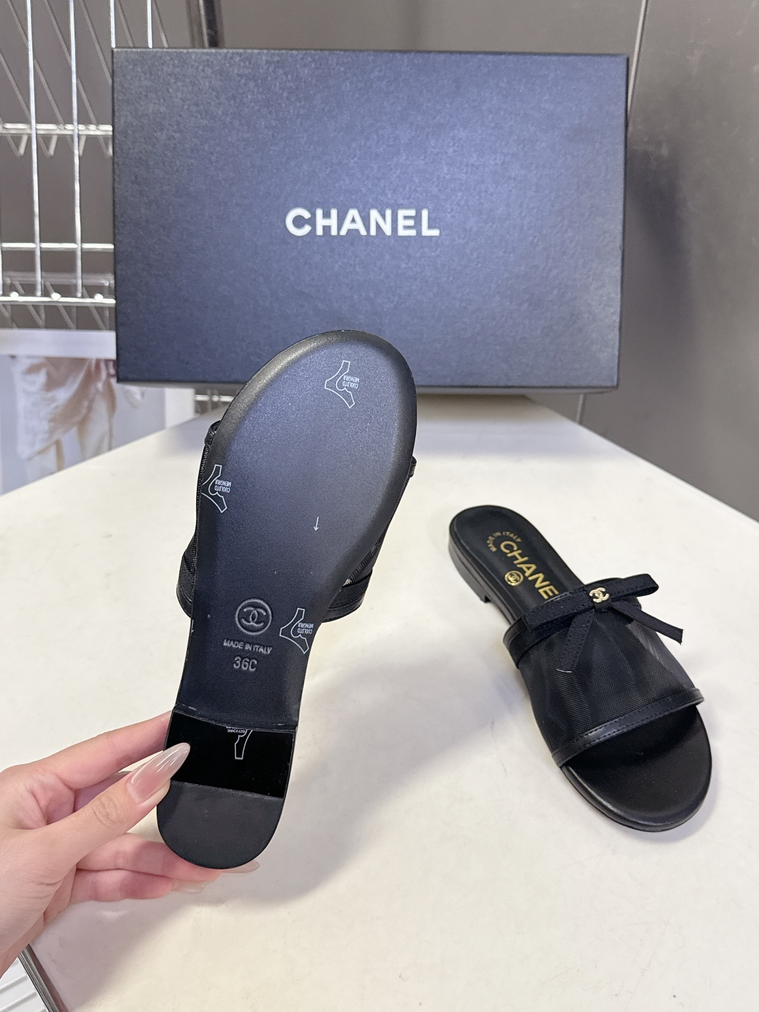 CHANEL香奈儿2026春夏最新款蝴蝶结拖鞋 超多明星时尚博主种草 夏天必备 大爆款‼️已经被它的美貌