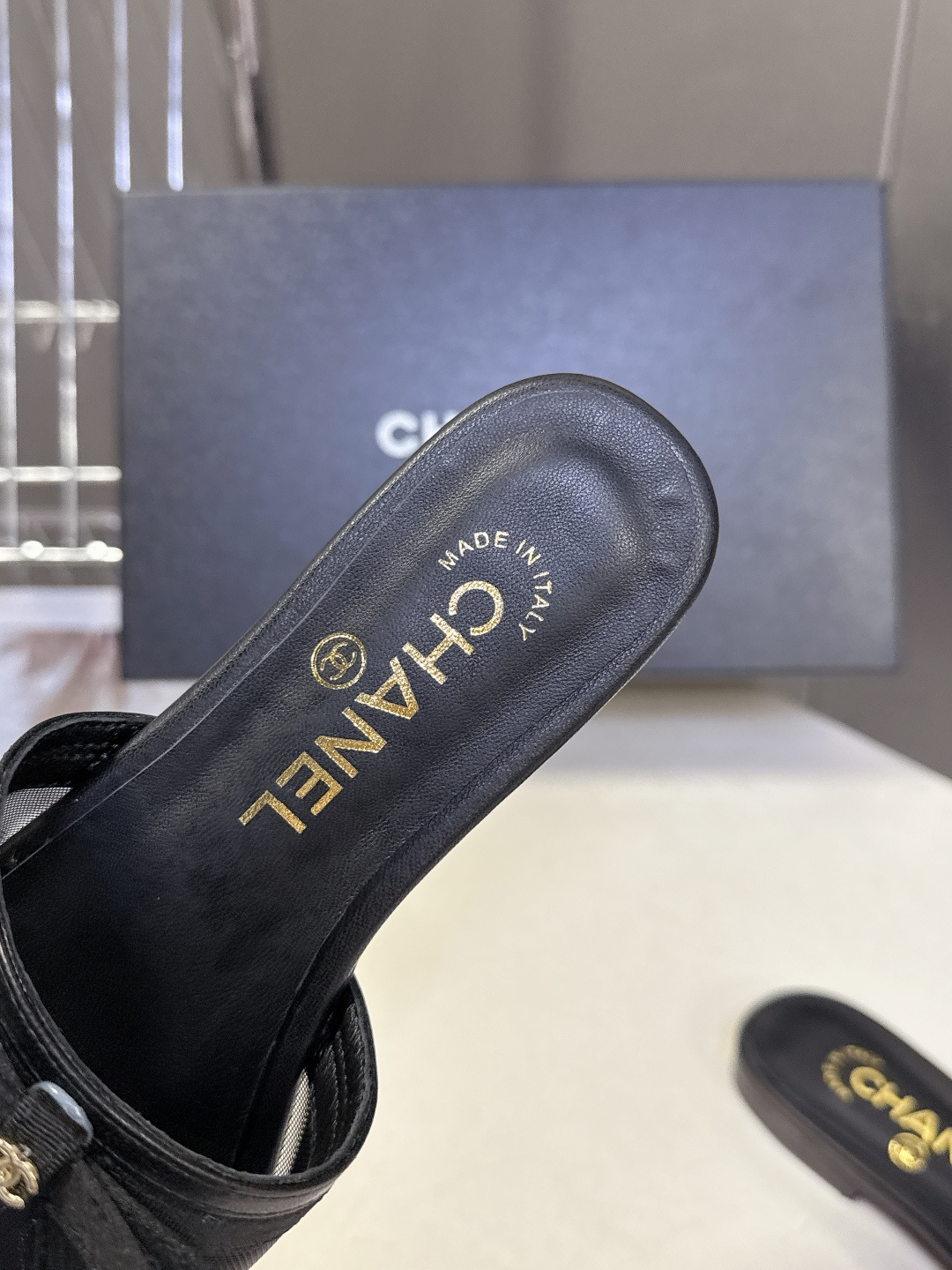 CHANEL香奈儿2026春夏最新款蝴蝶结拖鞋 超多明星时尚博主种草 夏天必备 大爆款‼️已经被它的美貌