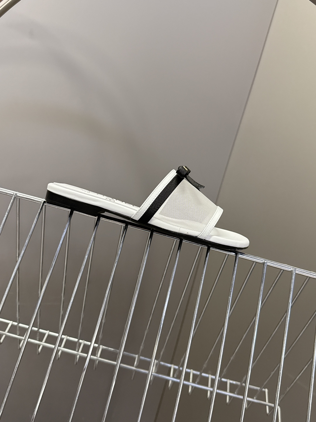 CHANEL香奈儿2026春夏最新款蝴蝶结拖鞋 超多明星时尚博主种草 夏天必备 大爆款‼️已经被它的美貌