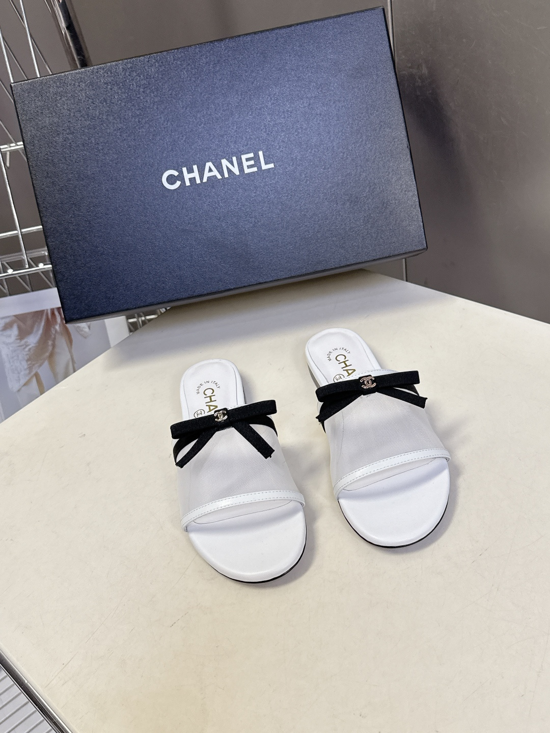 CHANEL香奈儿2026春夏最新款蝴蝶结拖鞋 超多明星时尚博主种草 夏天必备 大爆款‼️已经被它的美貌