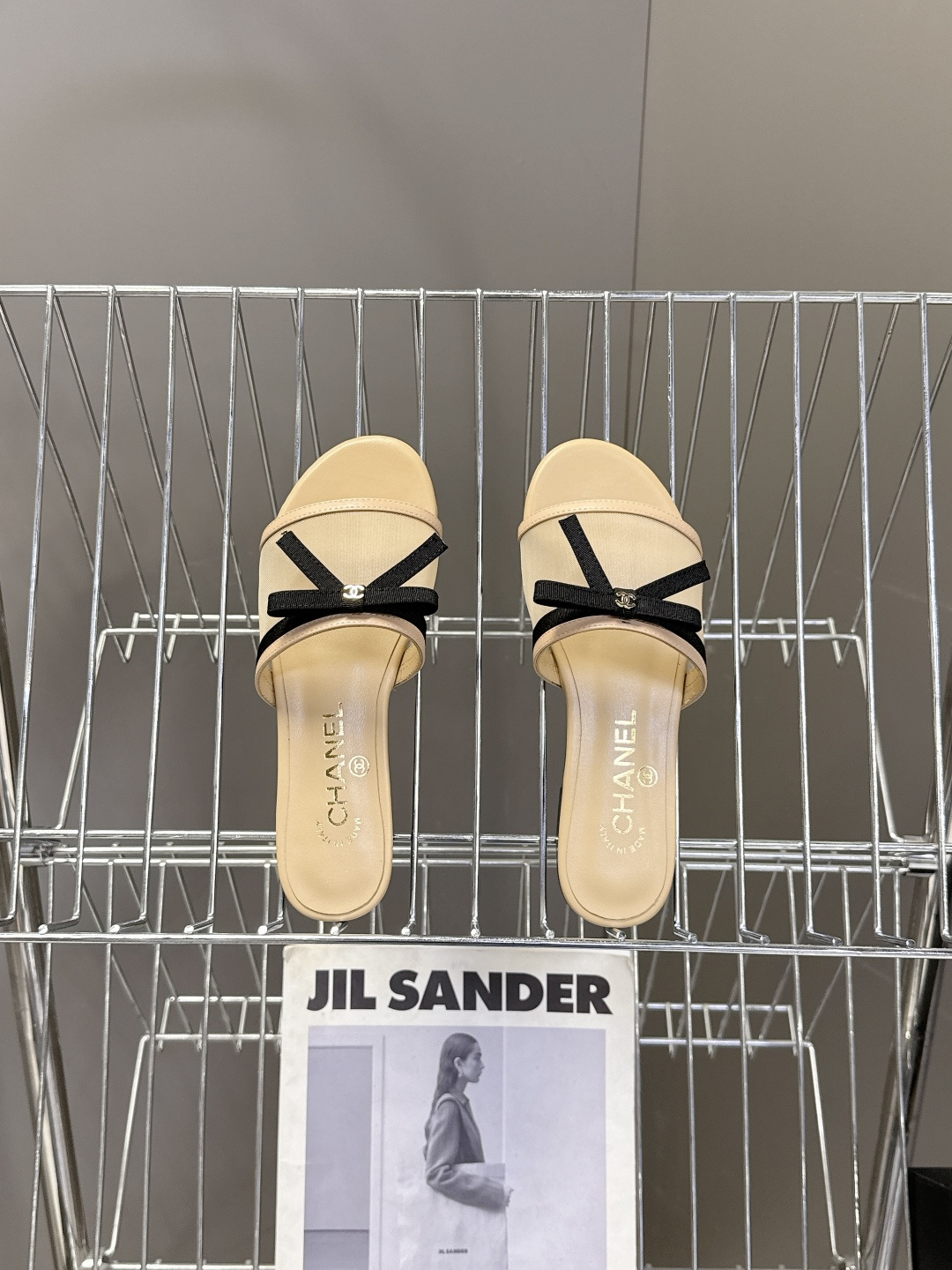 CHANEL香奈儿2026春夏最新款蝴蝶结拖鞋 超多明星时尚博主种草 夏天必备 大爆款‼️已经被它的美貌