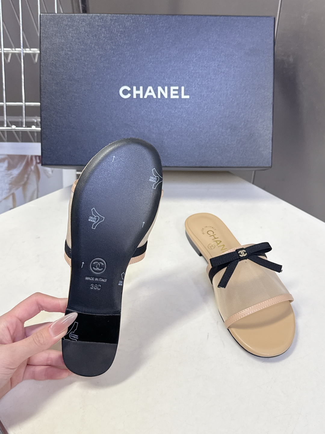 CHANEL香奈儿2026春夏最新款蝴蝶结拖鞋 超多明星时尚博主种草 夏天必备 大爆款‼️已经被它的美貌