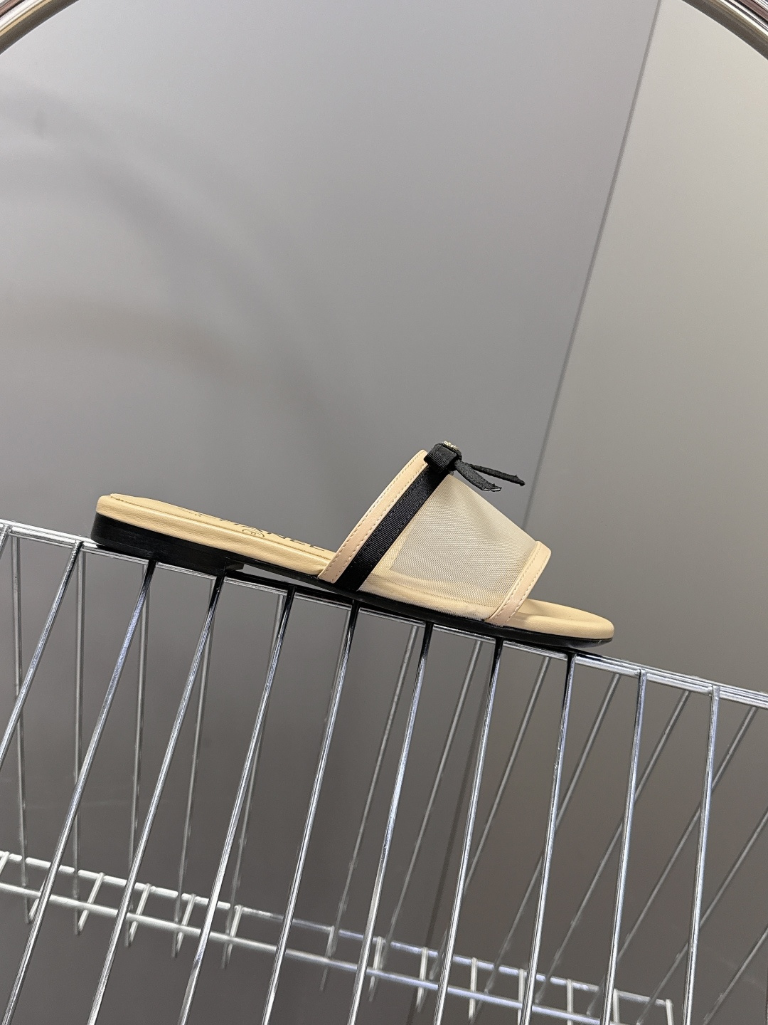 CHANEL香奈儿2026春夏最新款蝴蝶结拖鞋 超多明星时尚博主种草 夏天必备 大爆款‼️已经被它的美貌