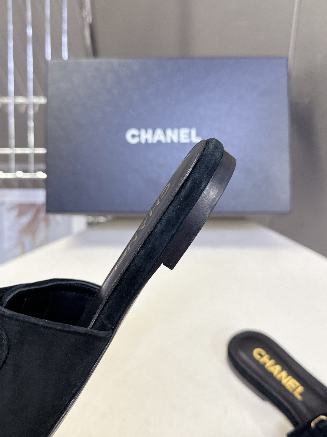 CHANEL香奈儿2026春夏最新款双C拖鞋 超多明星时尚博主种草 夏天必备 大爆款‼️已经被它的美貌折