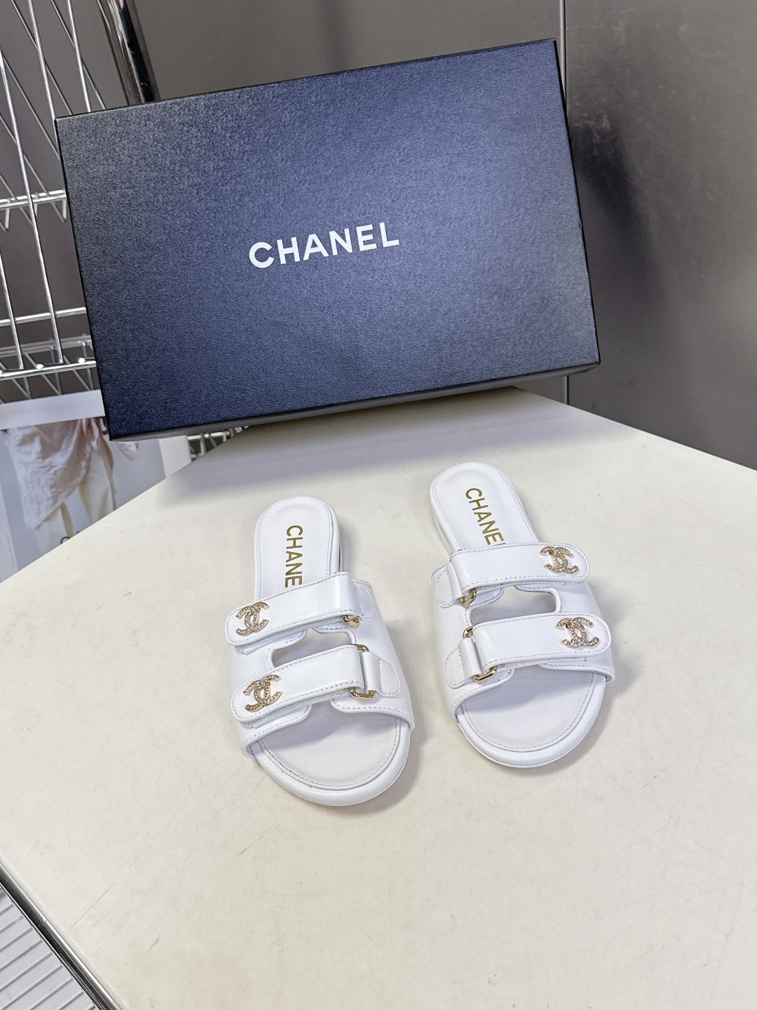 CHANEL香奈儿2026春夏最新款双C拖鞋 超多明星时尚博主种草 夏天必备 大爆款‼️已经被它的美貌折