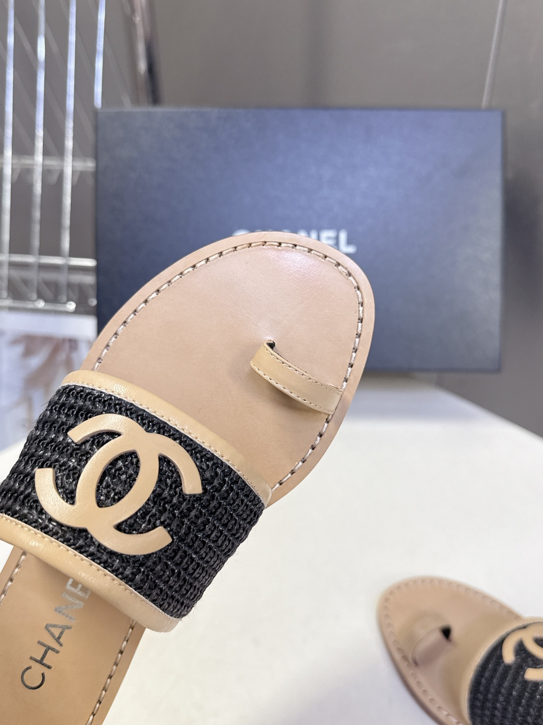 CHANEL香奈儿2026春夏最新款双C拖鞋 超多明星时尚博主种草 夏天必备 大爆款‼️已经被它的美貌折