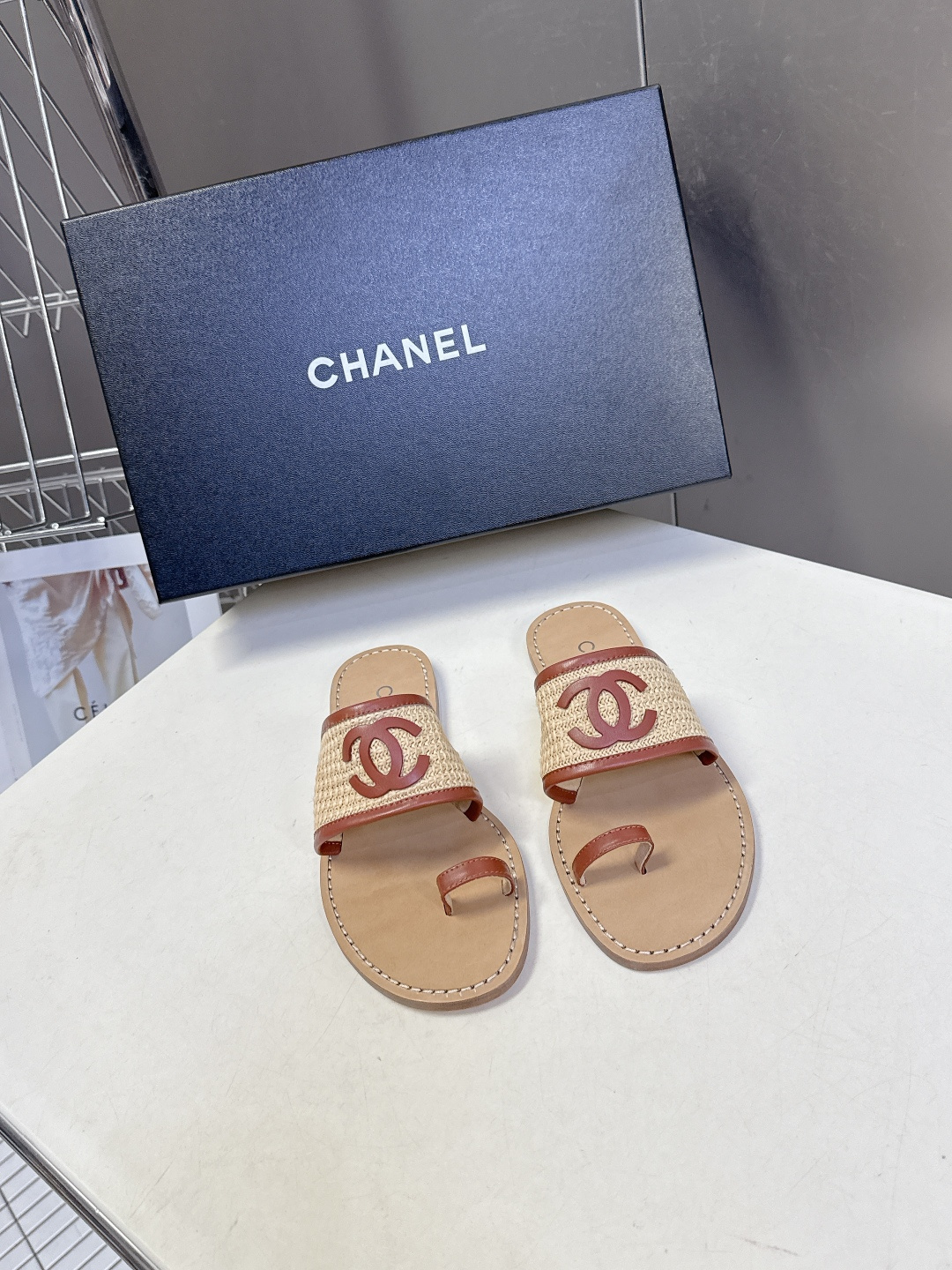 CHANEL香奈儿2026春夏最新款双C拖鞋 超多明星时尚博主种草 夏天必备 大爆款‼️已经被它的美貌折