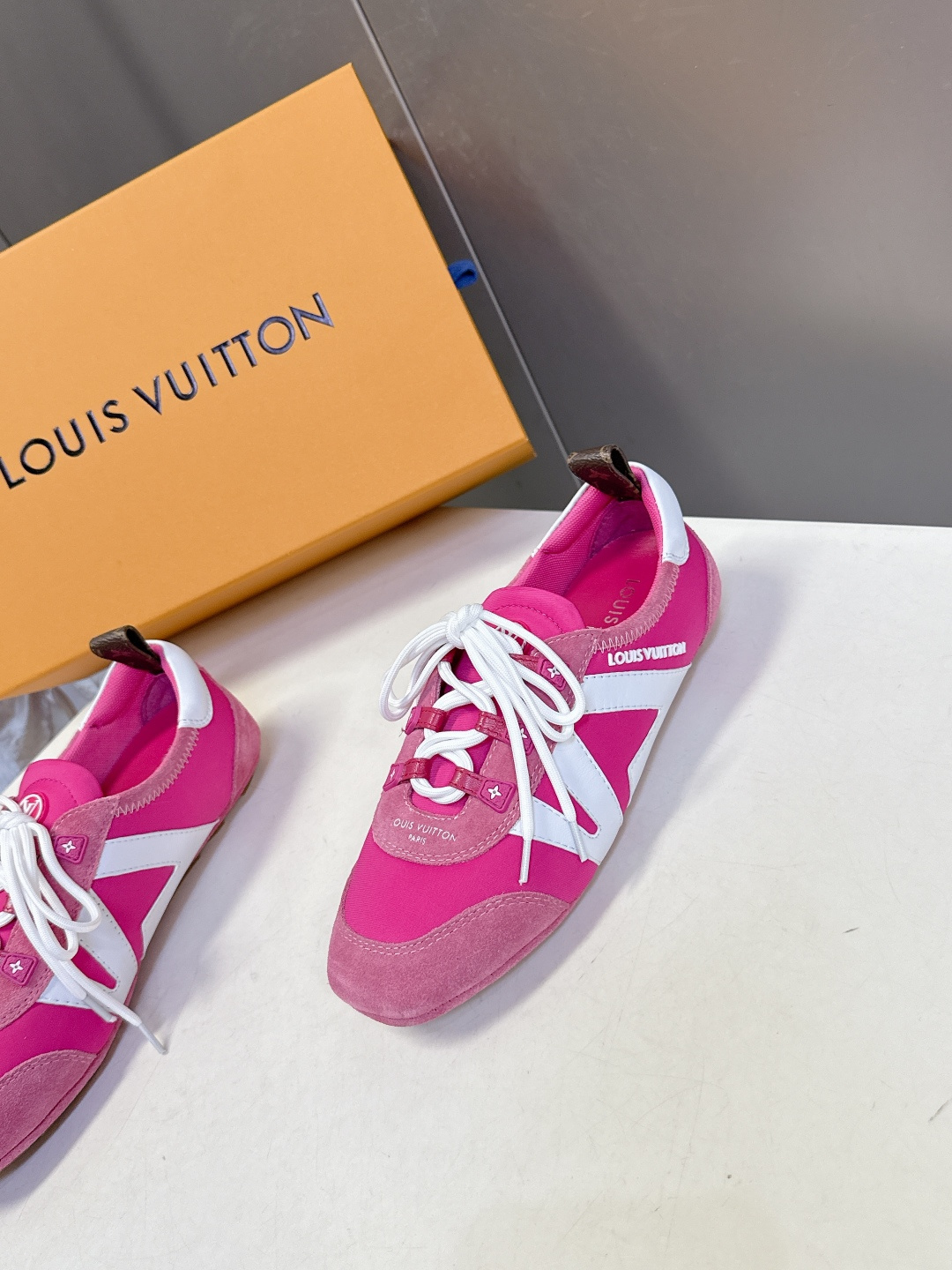 Louis Vuitton路易威登驴牌春夏Sneakerina系列 芭蕾运动鞋 德训鞋 平底鞋 原版三对