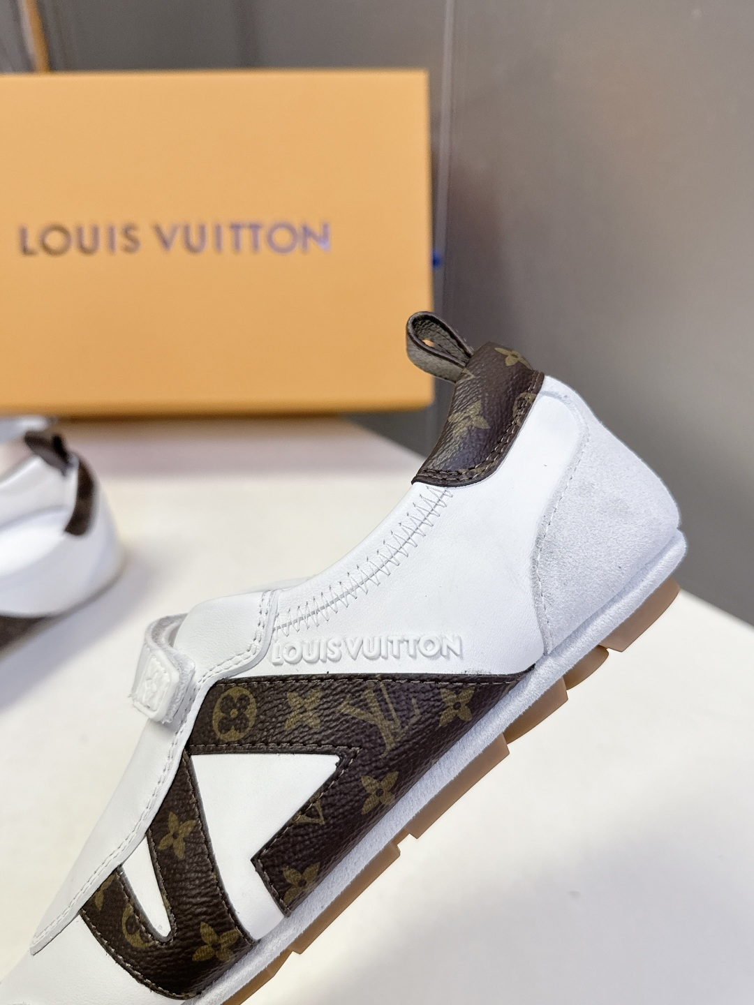 Louis Vuitton路易威登驴牌春夏Sneakerina系列 芭蕾运动鞋 德训鞋 平底鞋 原版三对