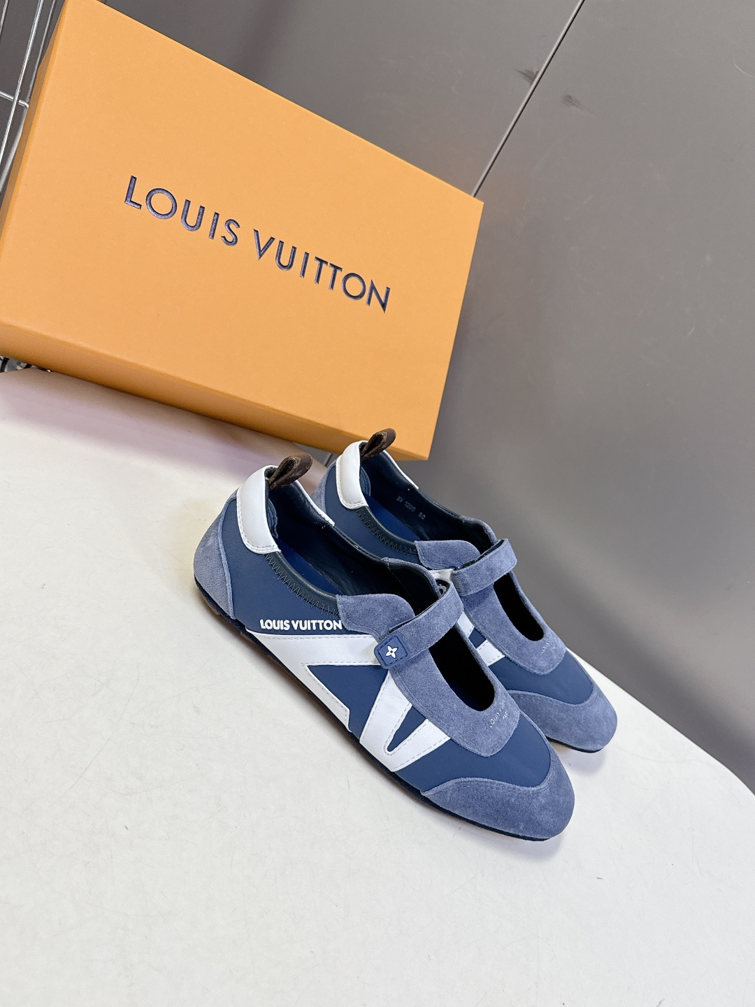 Louis Vuitton路易威登驴牌春夏Sneakerina系列 芭蕾运动鞋 德训鞋 平底鞋 原版三对