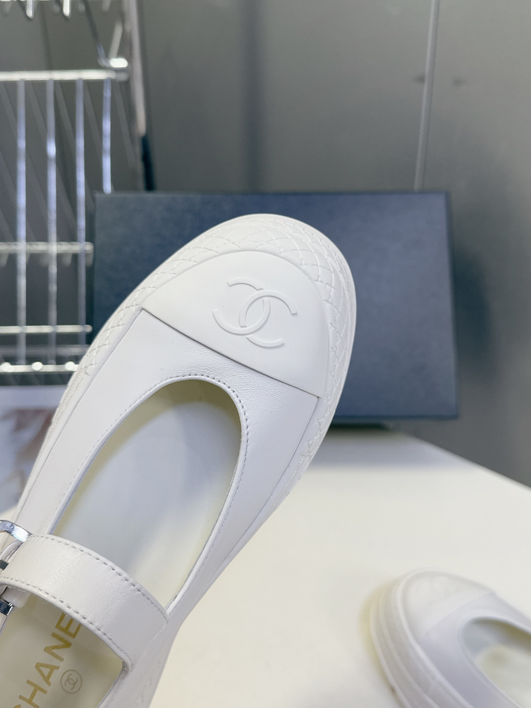 Chanel香奈儿2026春夏最新款厚底玛丽珍鞋 超多明星网红种草 第一眼感觉有点笨笨的 穿上才发现是我