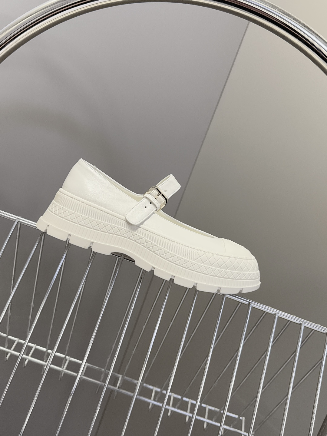 Chanel香奈儿2026春夏最新款厚底玛丽珍鞋 超多明星网红种草 第一眼感觉有点笨笨的 穿上才发现是我