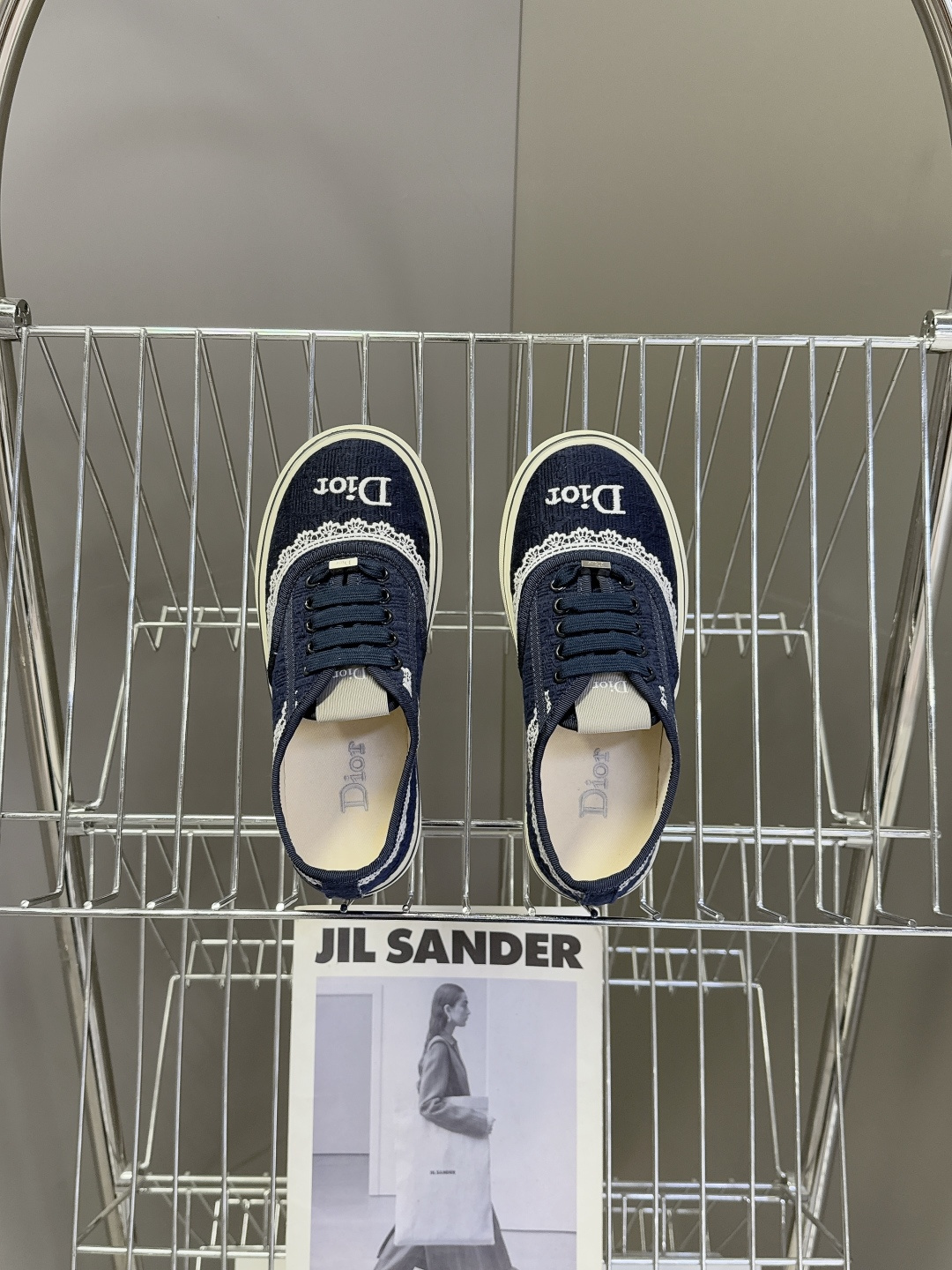 Dior迪奥2026春夏最新款Saltwind 系列复古老花蕾丝帆布鞋 超多明星网红种草 这款乔纳森·安