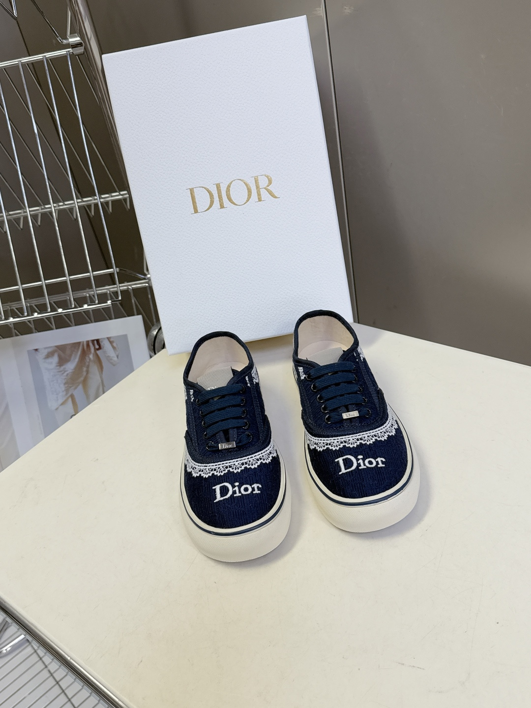 Dior迪奥2026春夏最新款Saltwind 系列复古老花蕾丝帆布鞋 超多明星网红种草 这款乔纳森·安