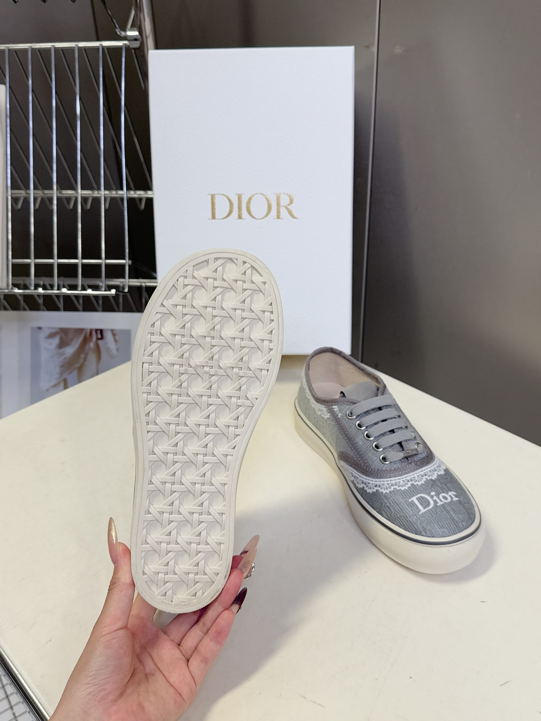 Dior迪奥2026春夏最新款Saltwind 系列复古老花蕾丝帆布鞋 超多明星网红种草 这款乔纳森·安