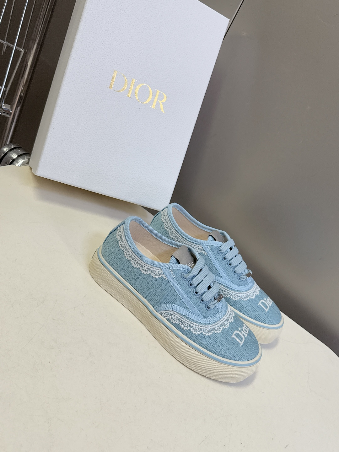 Dior迪奥2026春夏最新款Saltwind 系列复古老花蕾丝帆布鞋 超多明星网红种草 这款乔纳森·安