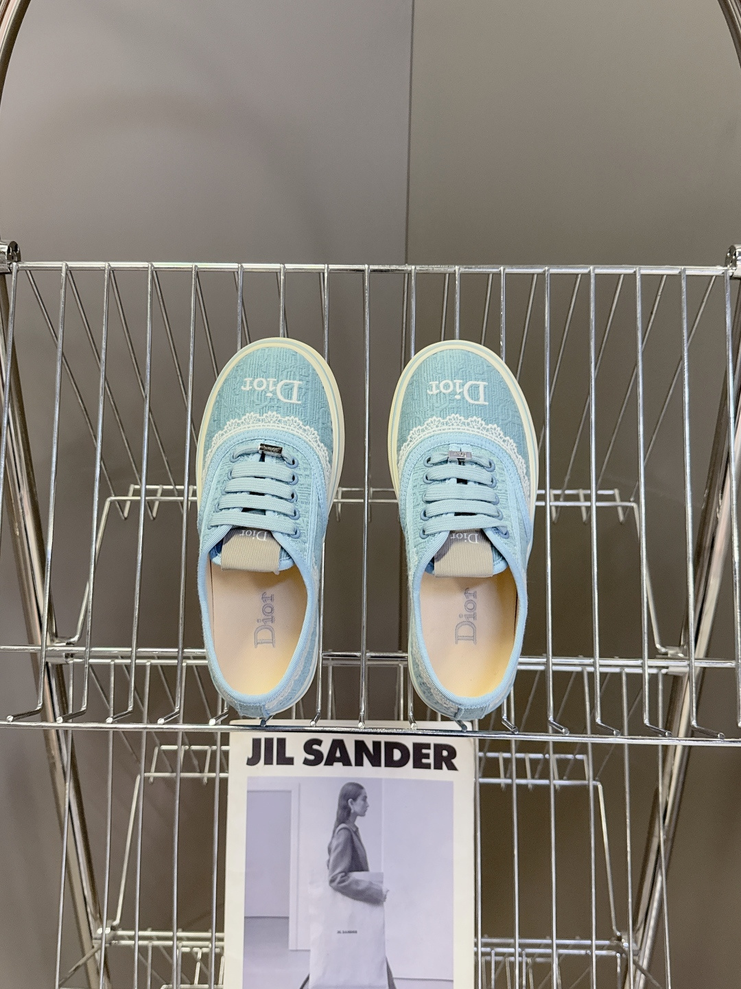 Dior迪奥2026春夏最新款Saltwind 系列复古老花蕾丝帆布鞋 超多明星网红种草 这款乔纳森·安