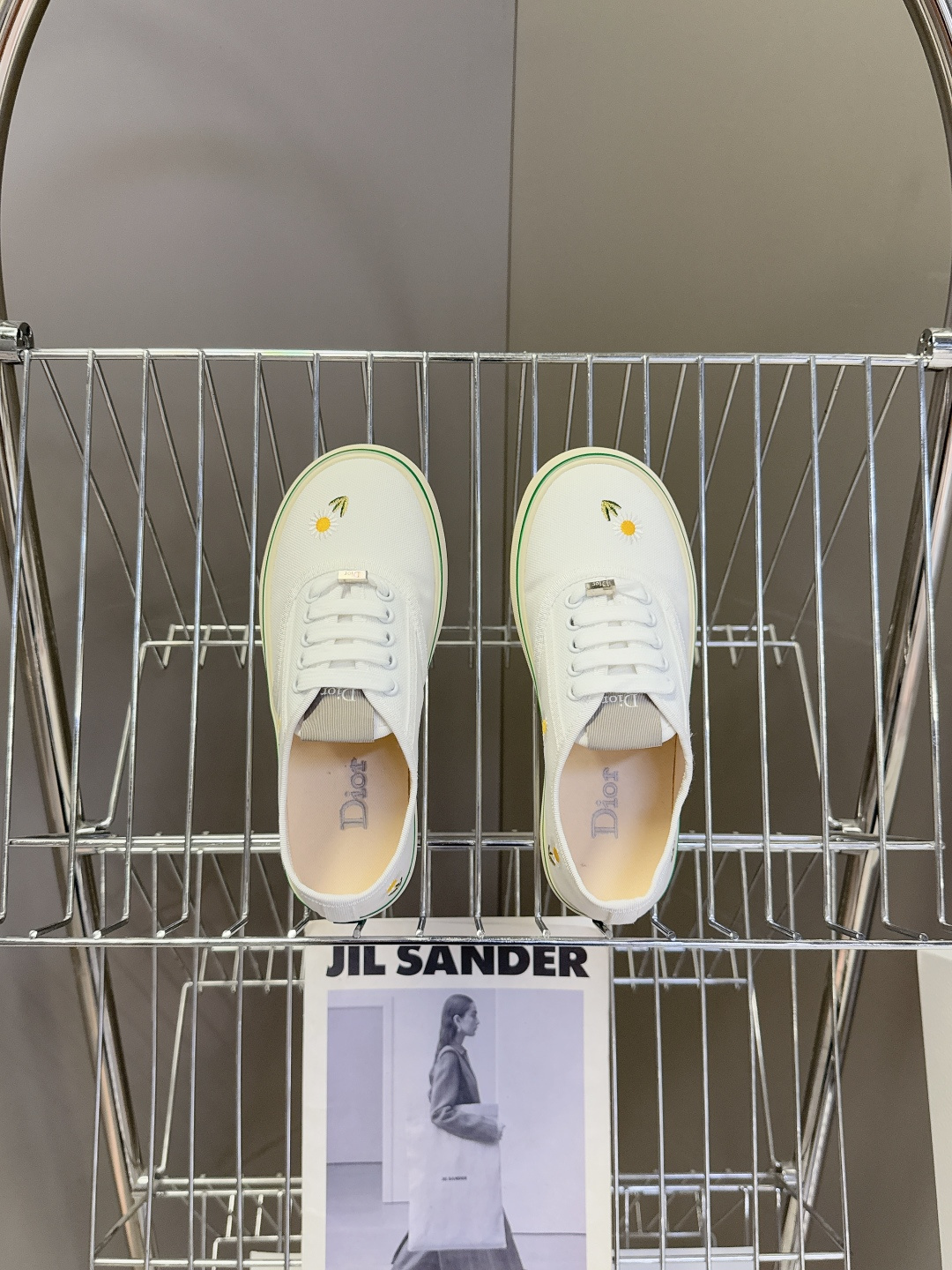 Dior迪奥2026春夏最新款Saltwind 系列复古老花蕾丝帆布鞋 超多明星网红种草 这款乔纳森·安