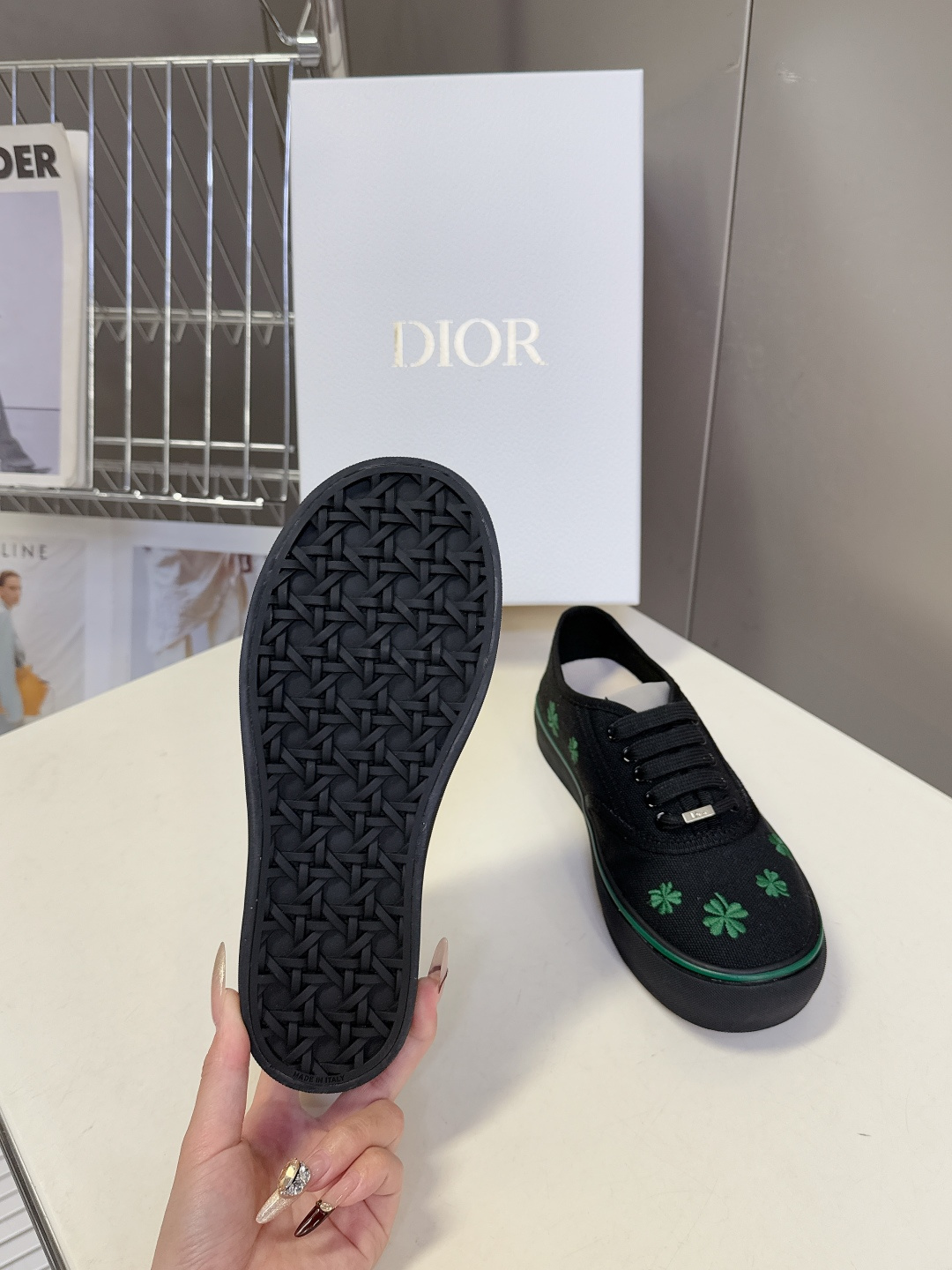 Dior迪奥2026春夏最新款Saltwind 系列复古老花蕾丝帆布鞋 超多明星网红种草 这款乔纳森·安