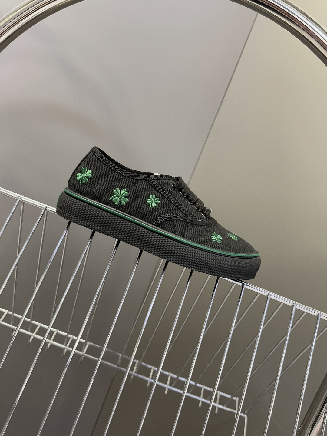 Dior迪奥2026春夏最新款Saltwind 系列复古老花蕾丝帆布鞋 超多明星网红种草 这款乔纳森·安