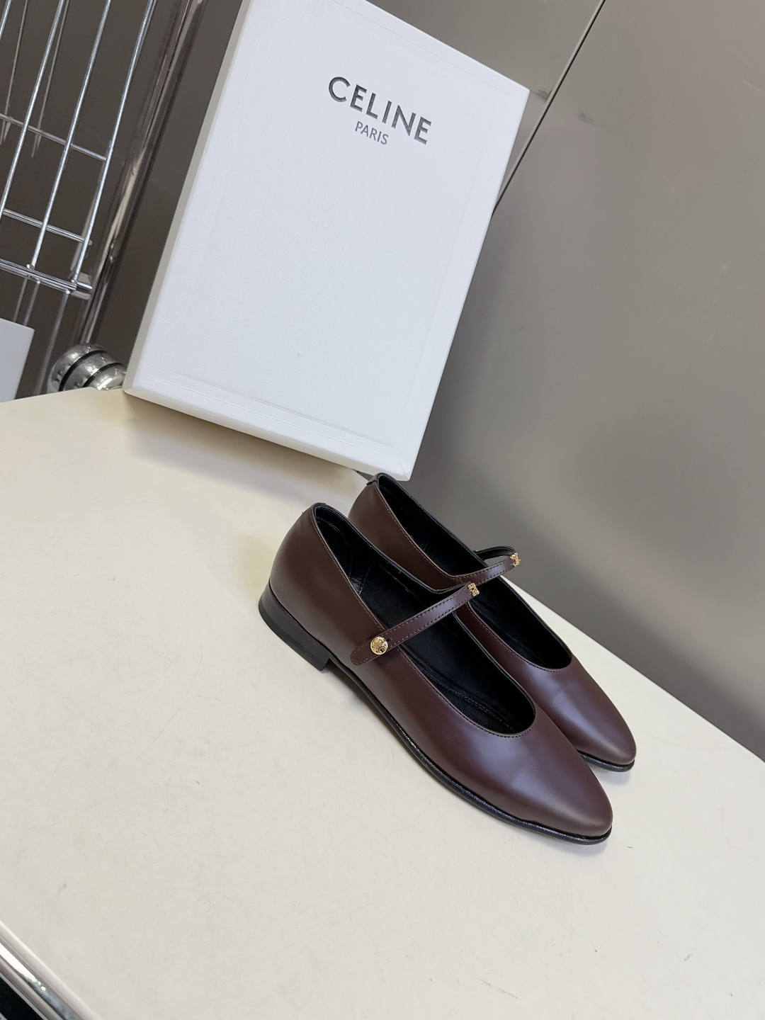 CELINE思琳2026春夏最新款代购级别 玛丽珍鞋 超多明星网红种草 春夏新品凯旋门复古玛丽珍鞋 简约