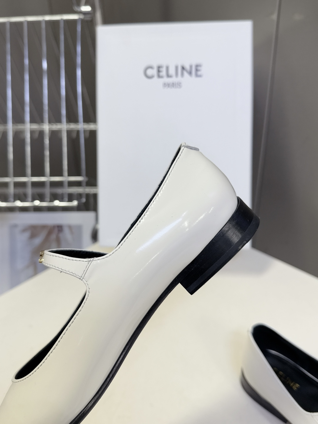 CELINE思琳2026春夏最新款代购级别 玛丽珍鞋 超多明星网红种草 春夏新品凯旋门复古玛丽珍鞋 简约