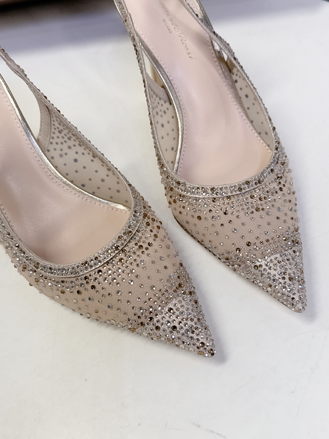 吉安维托·罗西Gianvito rossi 春夏最新款水晶鞋 仙女鞋 超多明星网红种草 鞋面进口高透气网