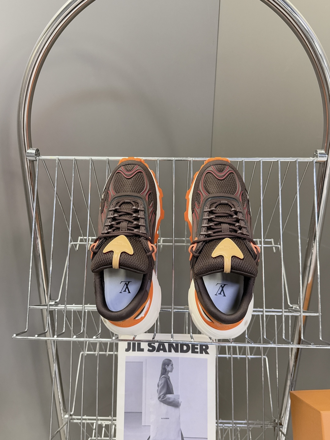 LOUIS VUITTON路易威登 驴牌春夏最新款 运动鞋 超多明星网红种草 原版购入开发 运动鞋融合网