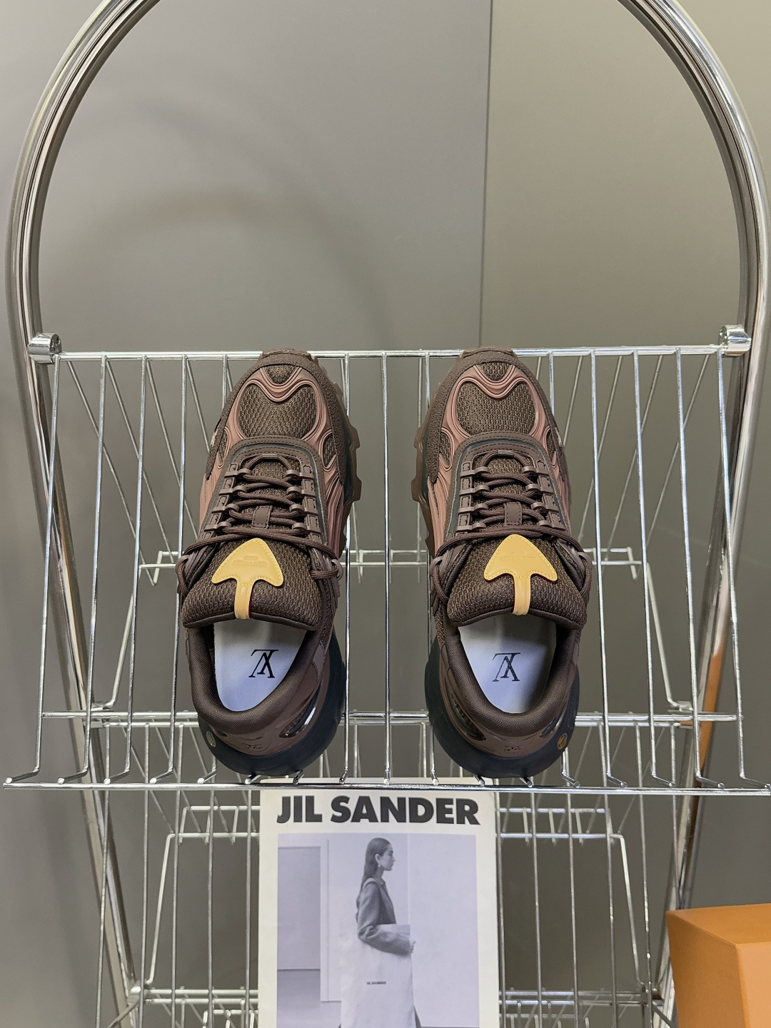 LOUIS VUITTON路易威登 驴牌春夏最新款 运动鞋 超多明星网红种草 原版购入开发 运动鞋融合网