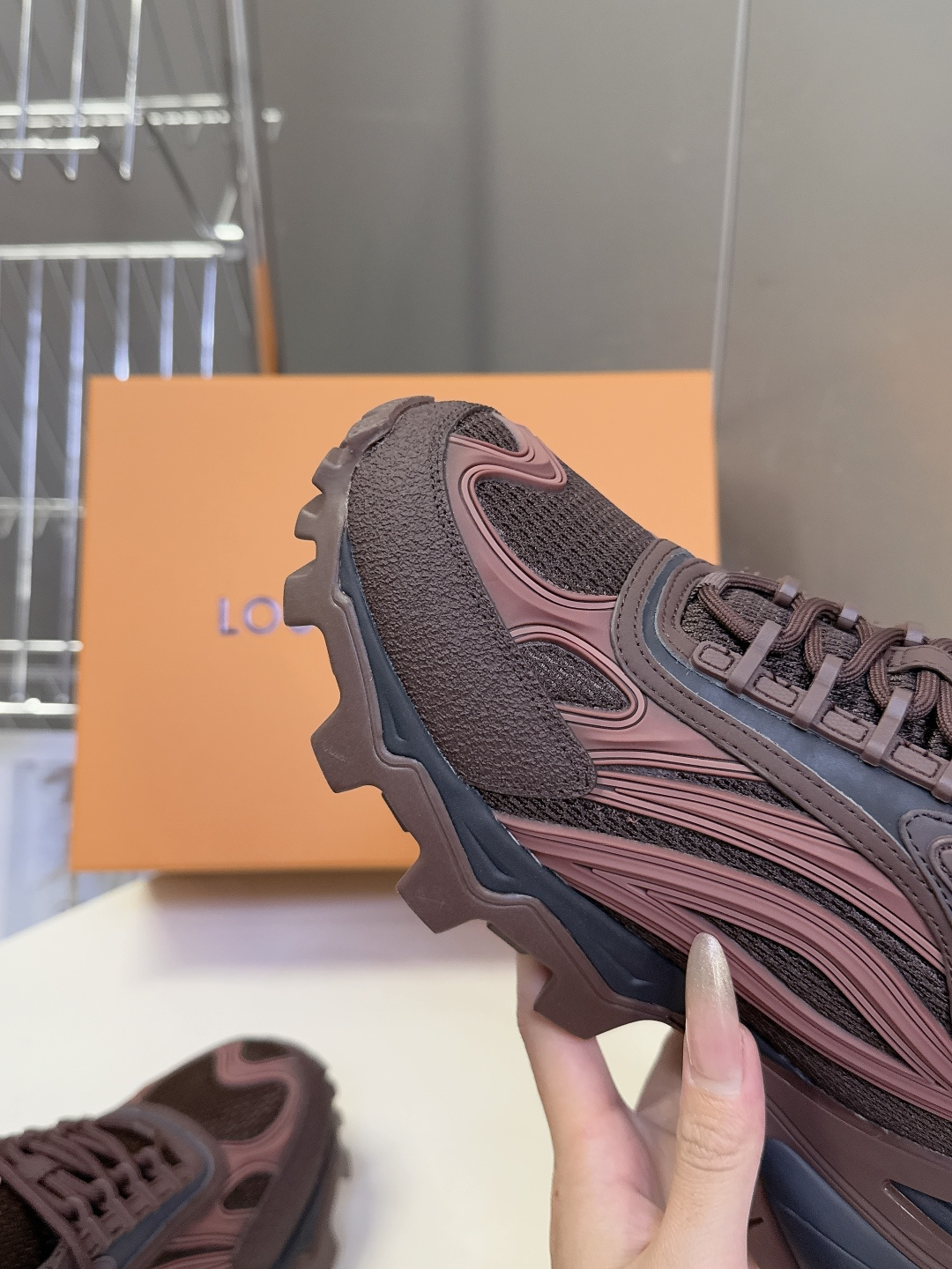 LOUIS VUITTON路易威登 驴牌春夏最新款 运动鞋 超多明星网红种草 原版购入开发 运动鞋融合网