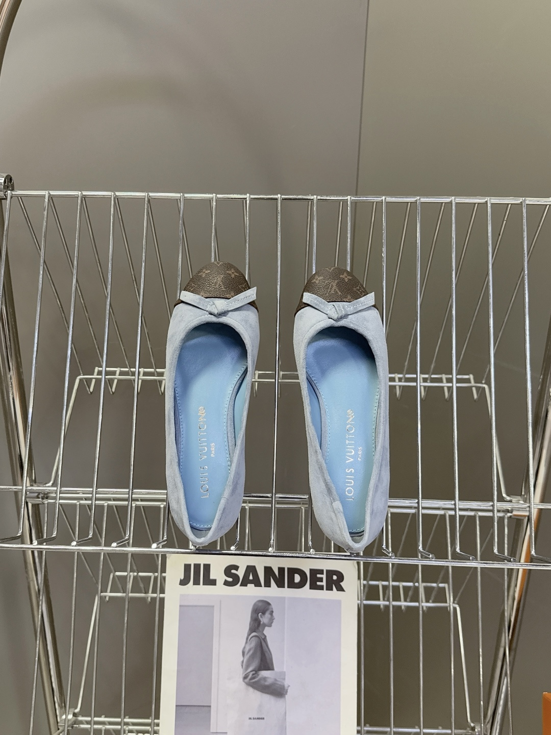 LOUIS VUITTON路易威登2026春夏最新款平底鞋 超多明星网红种草 绝对百搭的优雅气质款 经典