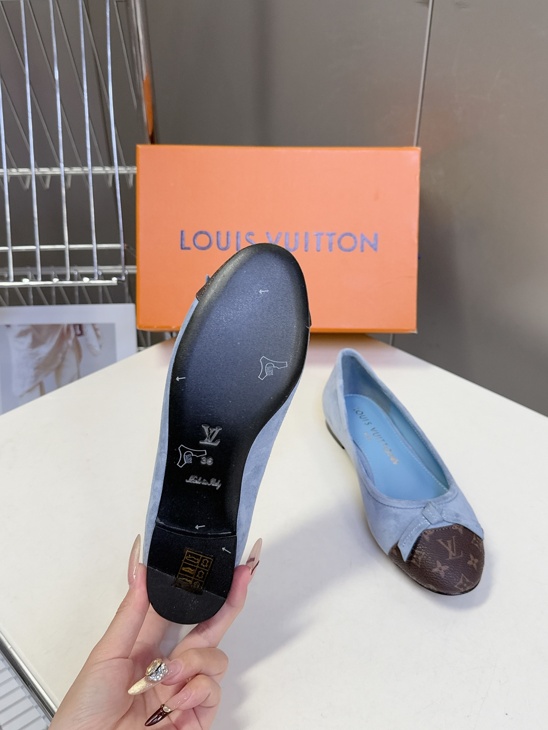 LOUIS VUITTON路易威登2026春夏最新款平底鞋 超多明星网红种草 绝对百搭的优雅气质款 经典